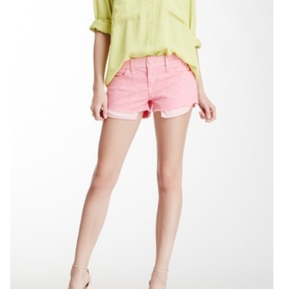 STITCH'S FRAYED HEM WOVEN PRINTED SHORTS